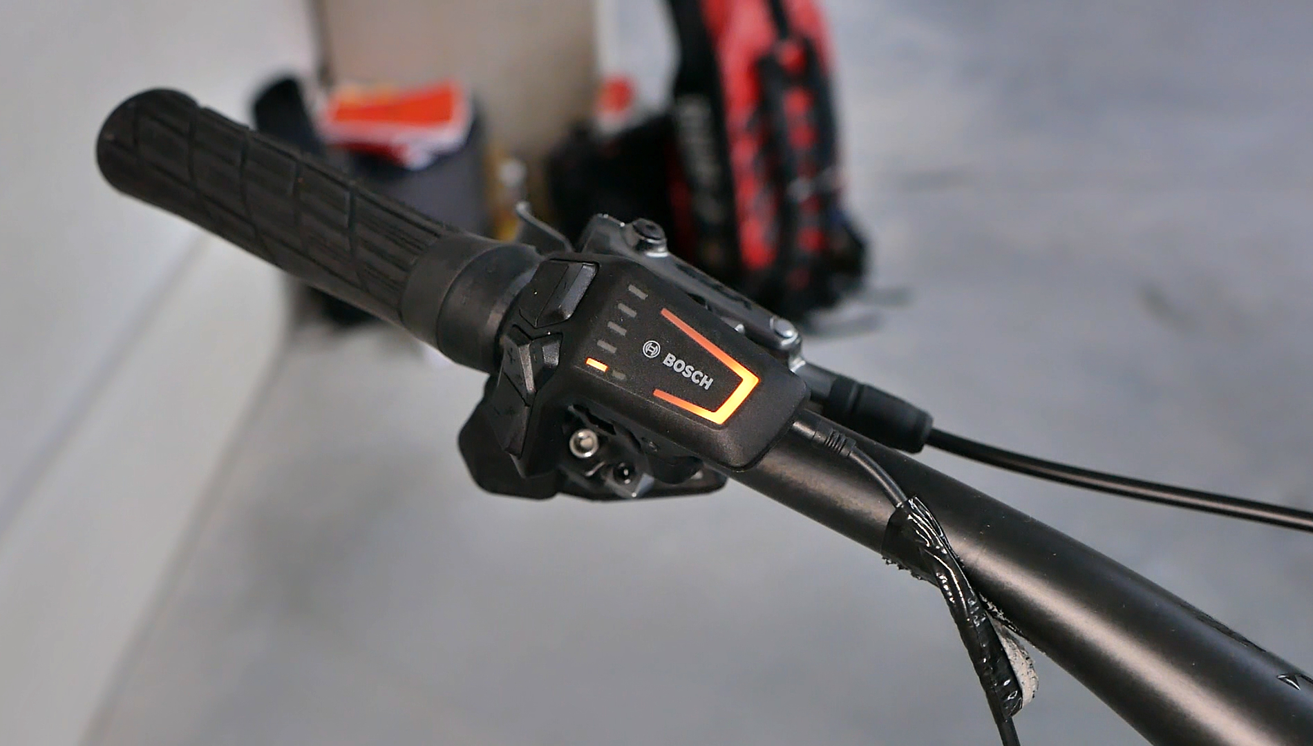 Bosch LED Remote Bedieneinheit Für Smart System – Bild 4