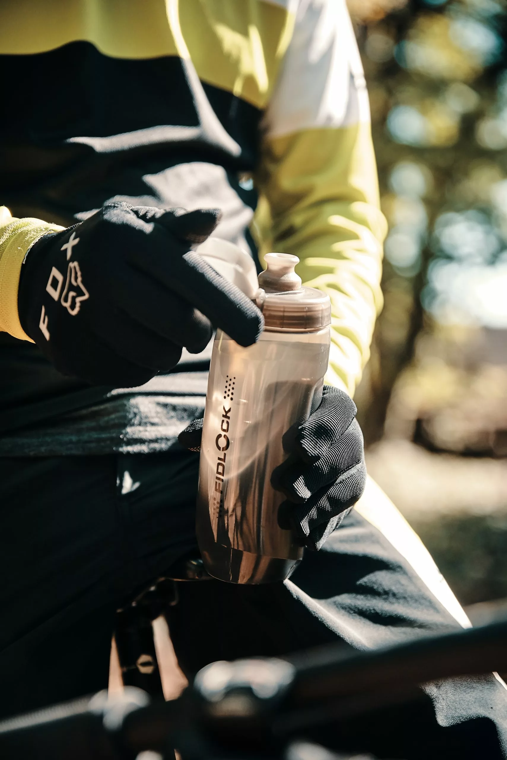 Fidlock Twist Single Bottle 590 Ersatz-Trinkflasche Transparent Schwarz – Bild 4