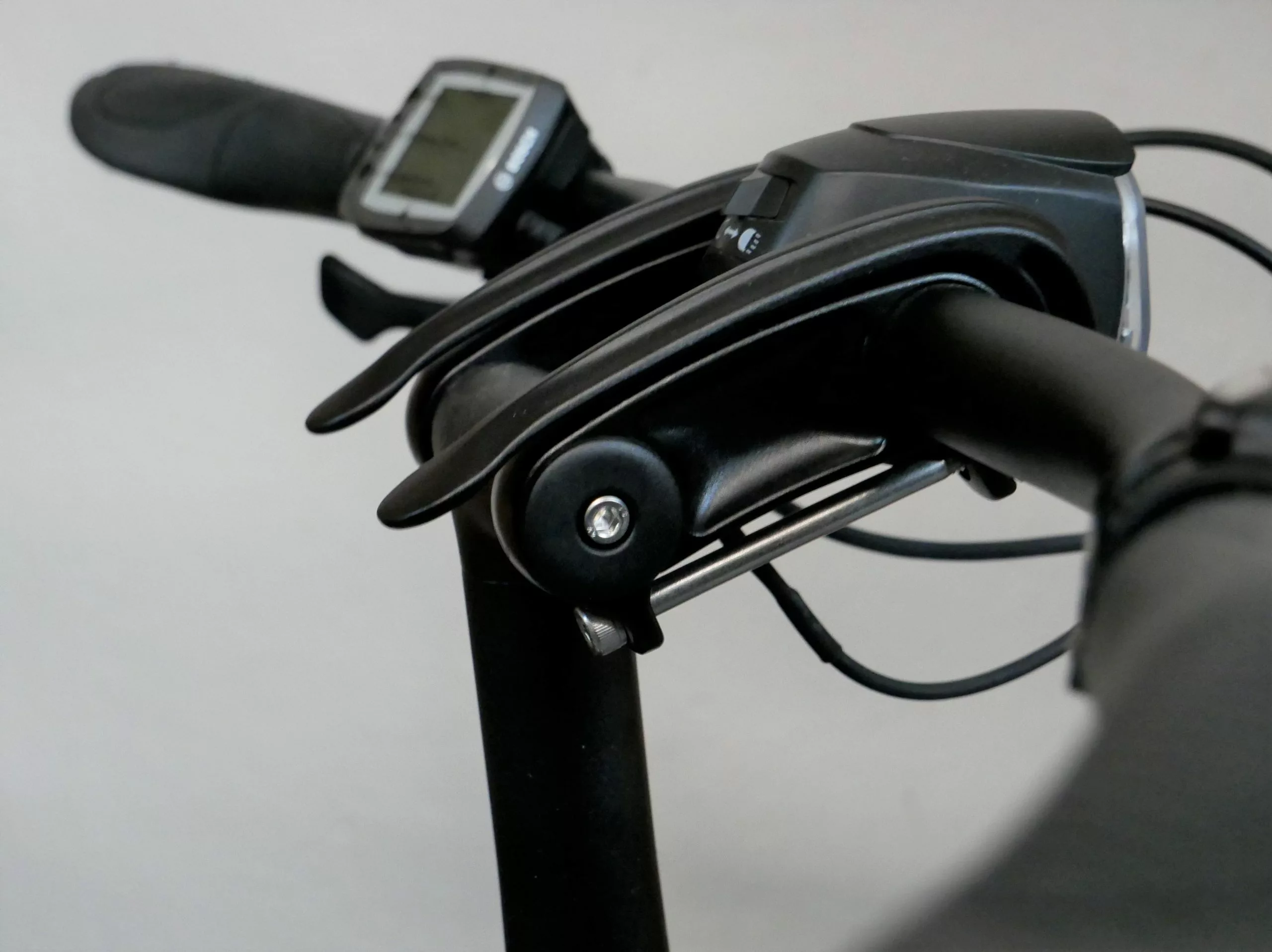 Tern Abdeckkappe Für Lenker T-Säule - Tern GSD & HSD – Bild 2